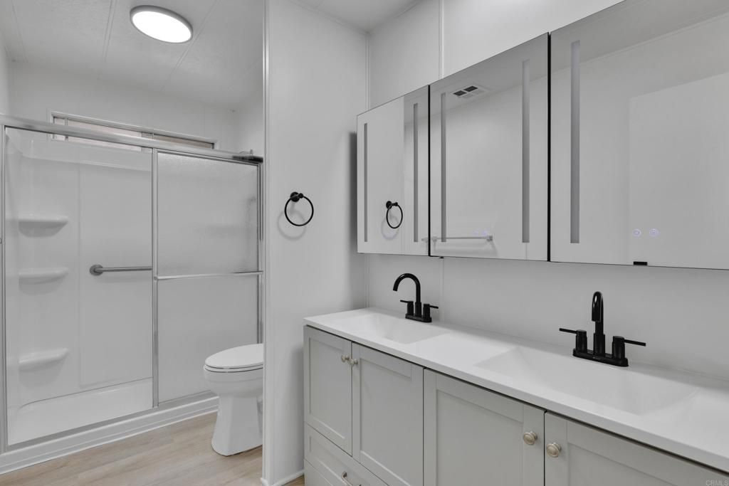 listing image 130726204772175628625