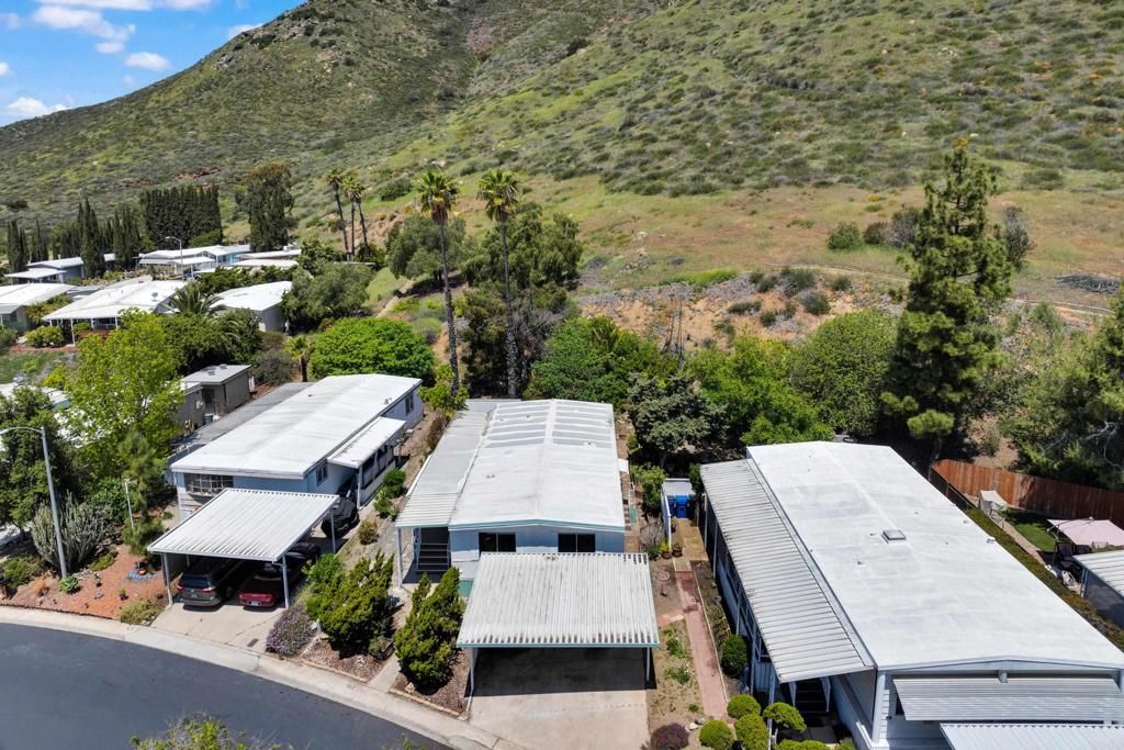 listing image 130727108100998075320