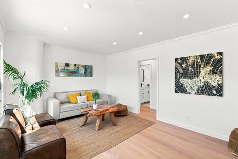 Photo of 1987 N Lake Avenue, Altadena, CA 91001 (MLS # SR26193947)