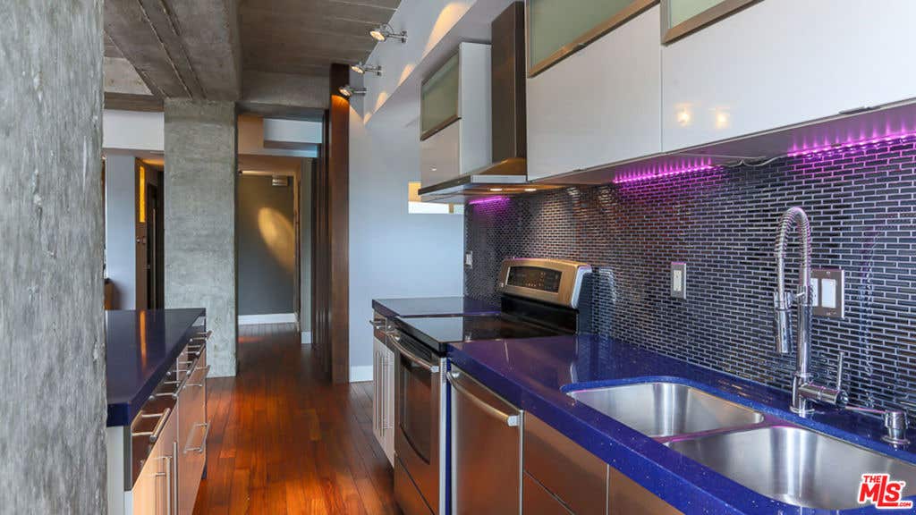 Photo of 7250 Franklin Avenue #1112, Los Angeles, CA 90046 (MLS # 26640695)