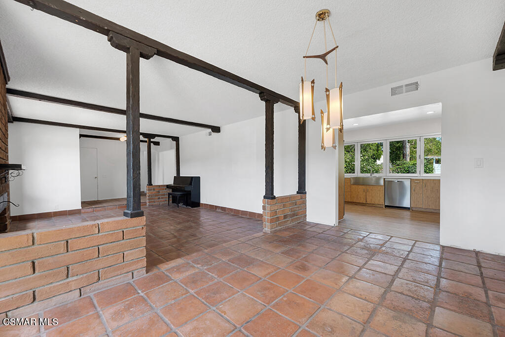 Shadow Oaks-318 - 1002882 - Residential