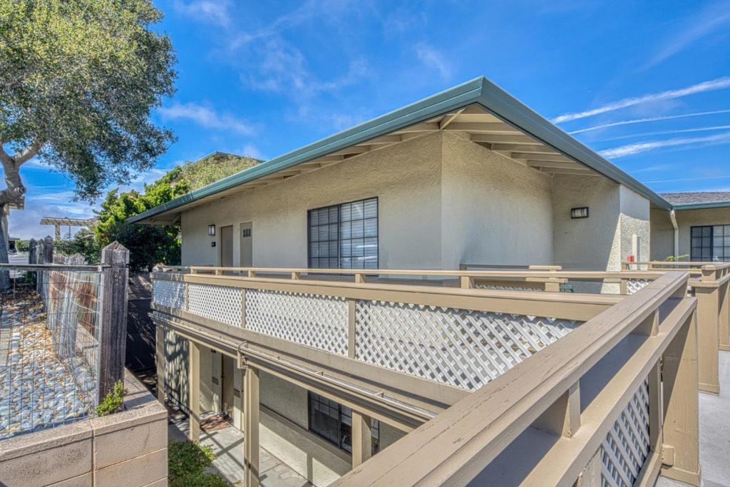 811 Pheasant Ridge Road