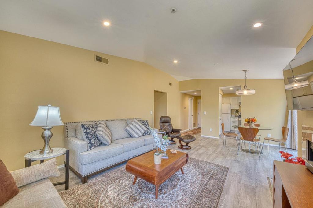 811 Pheasant Ridge Road