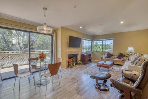 Photo of 811 Pheasant Ridge Road, Del Rey Oaks, CA 93940 (MLS # ML82058640)