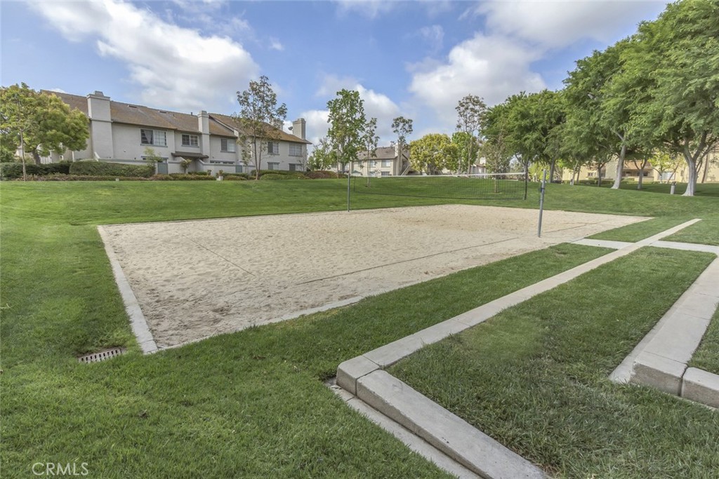 Columbia Square (CS) - Residential Lease