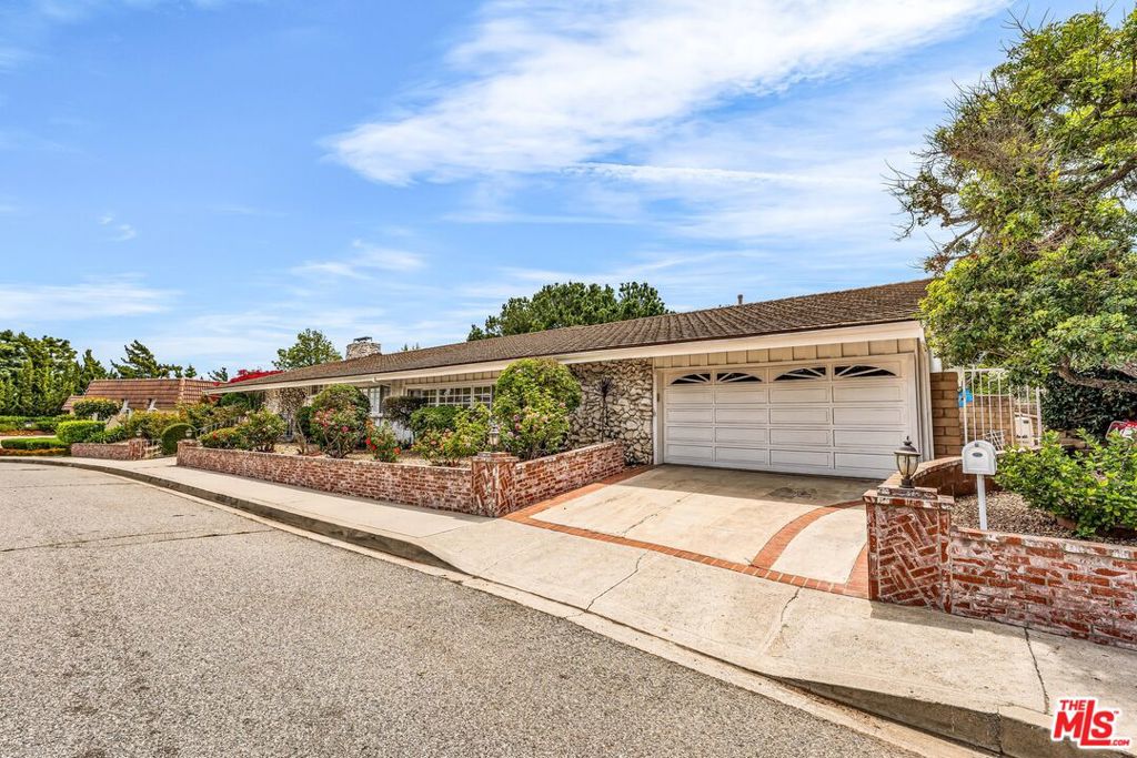 16560 Park Lane Circle