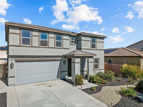 Photo of 30302 Lapassade Court, Murrieta, CA 92563 (MLS # SW25249877)