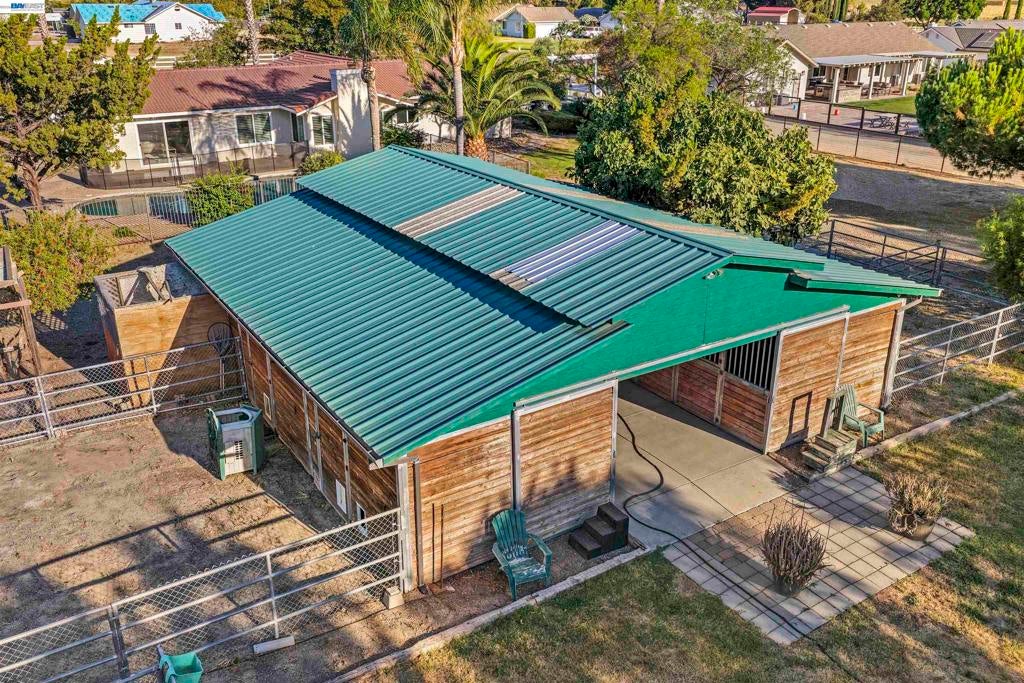 23110 Los Ranchos Dr