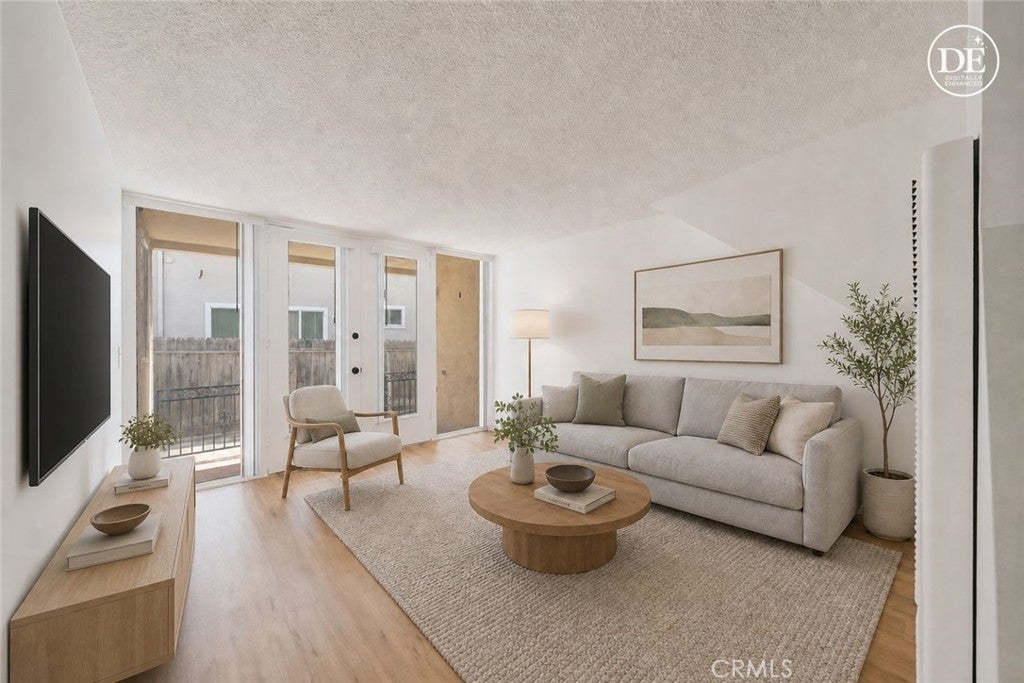 1206 W 25th Street
