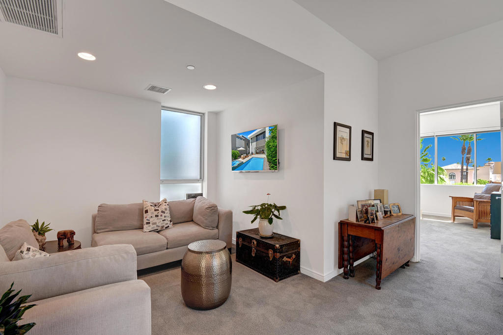 Dakota - Residential