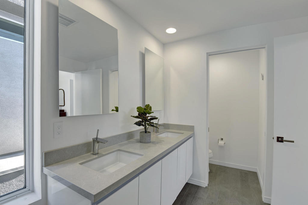 Dakota - Residential