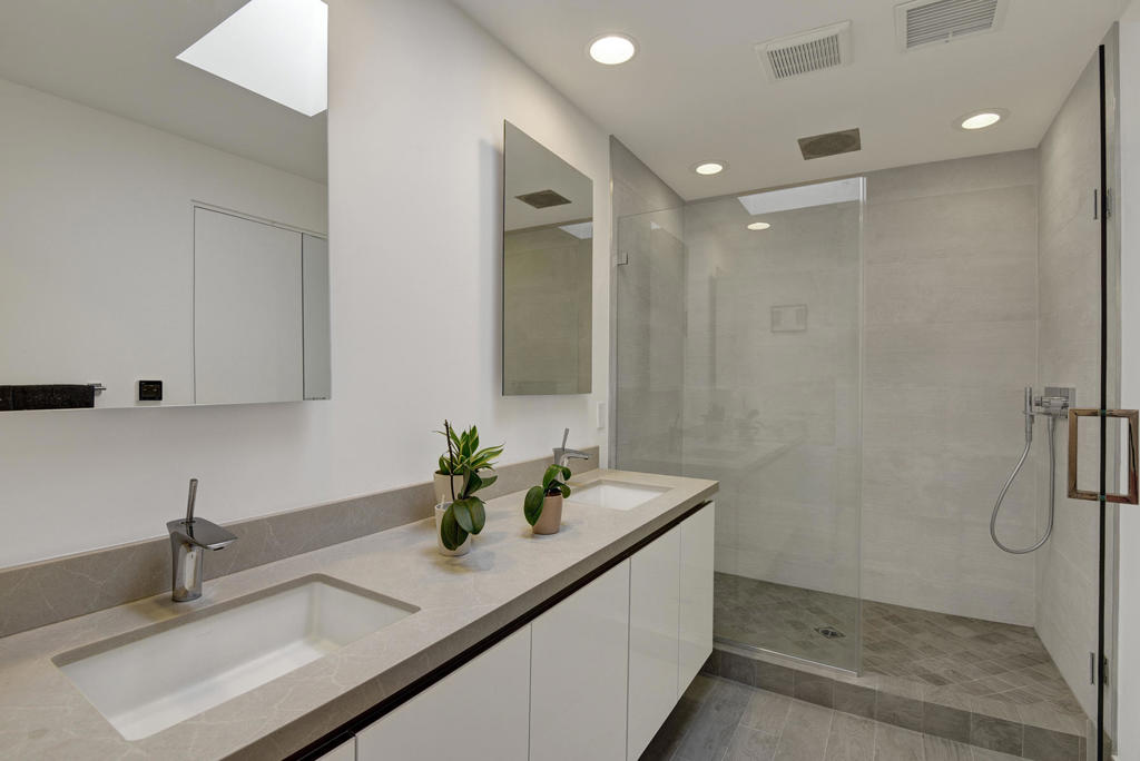 Dakota - Residential