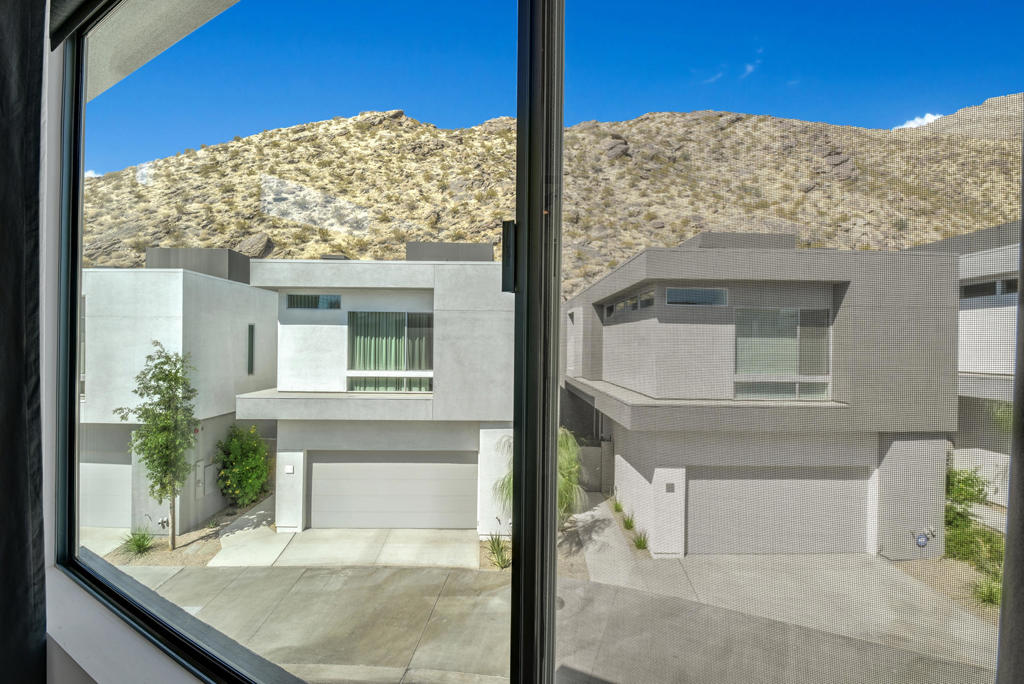 Dakota - Residential