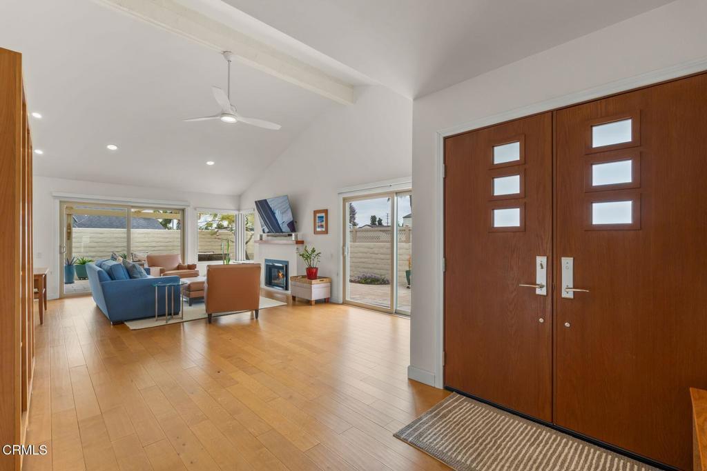 960 Emerald Court