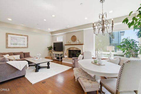Tiny photo for 1185 Winthrop Lane, Ventura, CA 93001 (MLS # V1-36291)