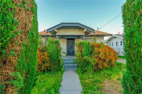 Photo of 315 W Cedar St, Compton, CA 90220 (MLS # MB26052893)