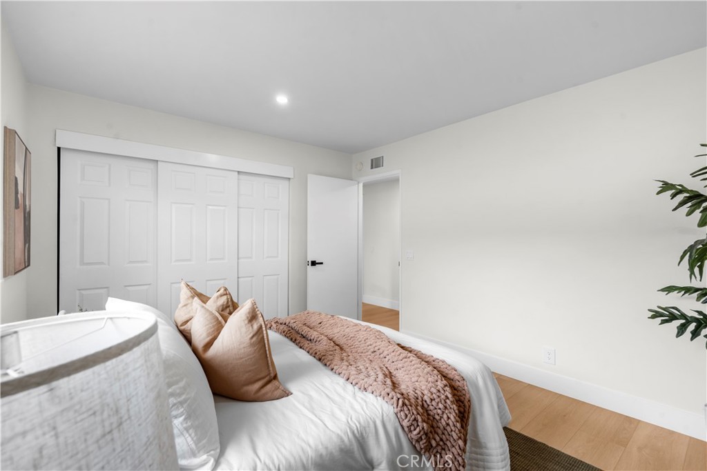 Valencia - Residential