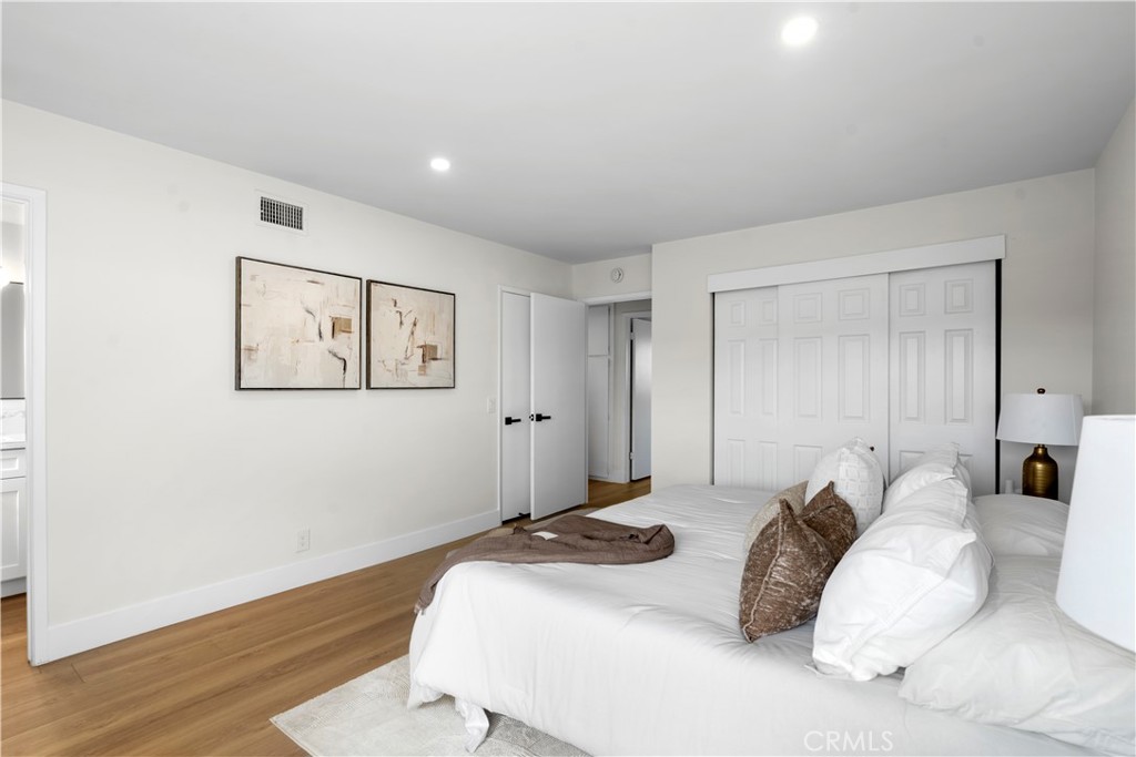 Valencia - Residential