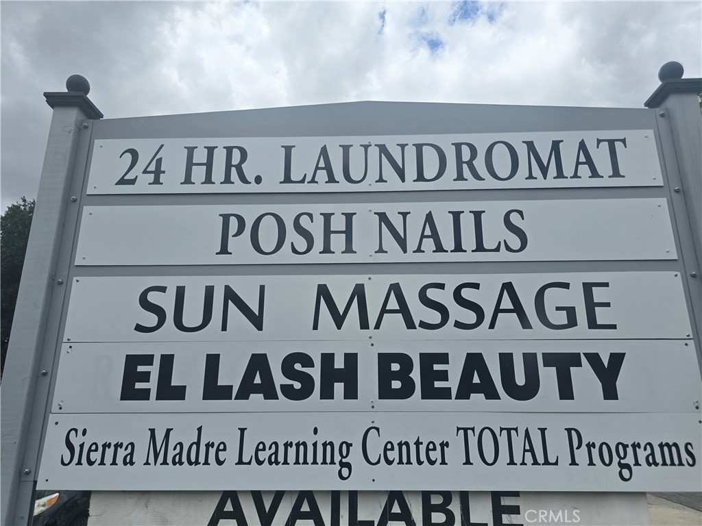 370 W Sierra Madre Blvd