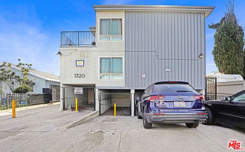 Photo of 1320 W 97th Street, Los Angeles, CA 90044 (MLS # 26644955)