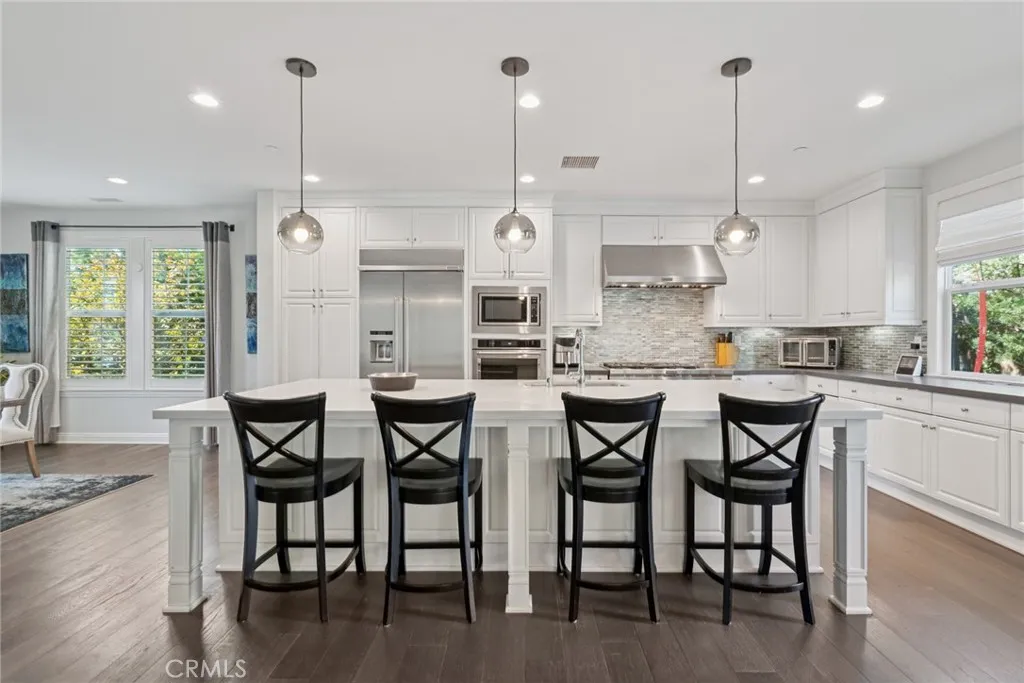 Irvine, California 92618, United States, 4 Bedrooms Bedrooms, ,4 BathroomsBathrooms,Residential,Active,198607