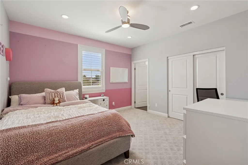 Irvine, California 92618, United States, 4 Bedrooms Bedrooms, ,4 BathroomsBathrooms,Residential,Active,198607