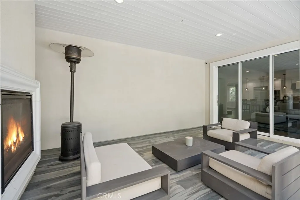 Irvine, California 92618, United States, 4 Bedrooms Bedrooms, ,4 BathroomsBathrooms,Residential,Active,198607