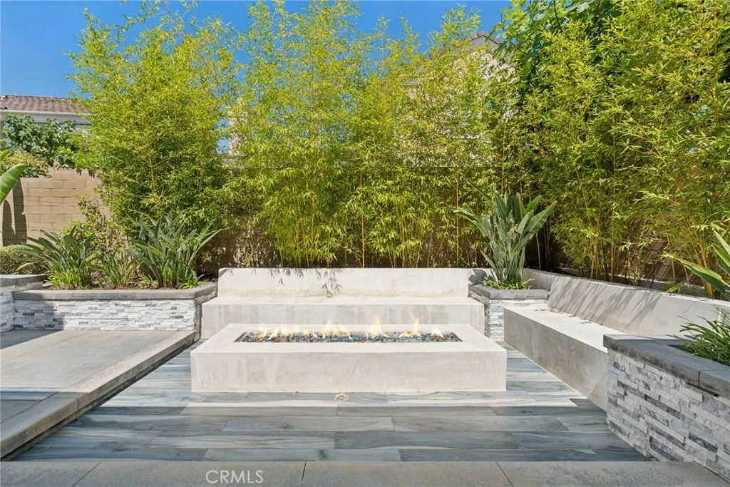 Irvine, California 92618, United States, 4 Bedrooms Bedrooms, ,4 BathroomsBathrooms,Residential,Active,198607