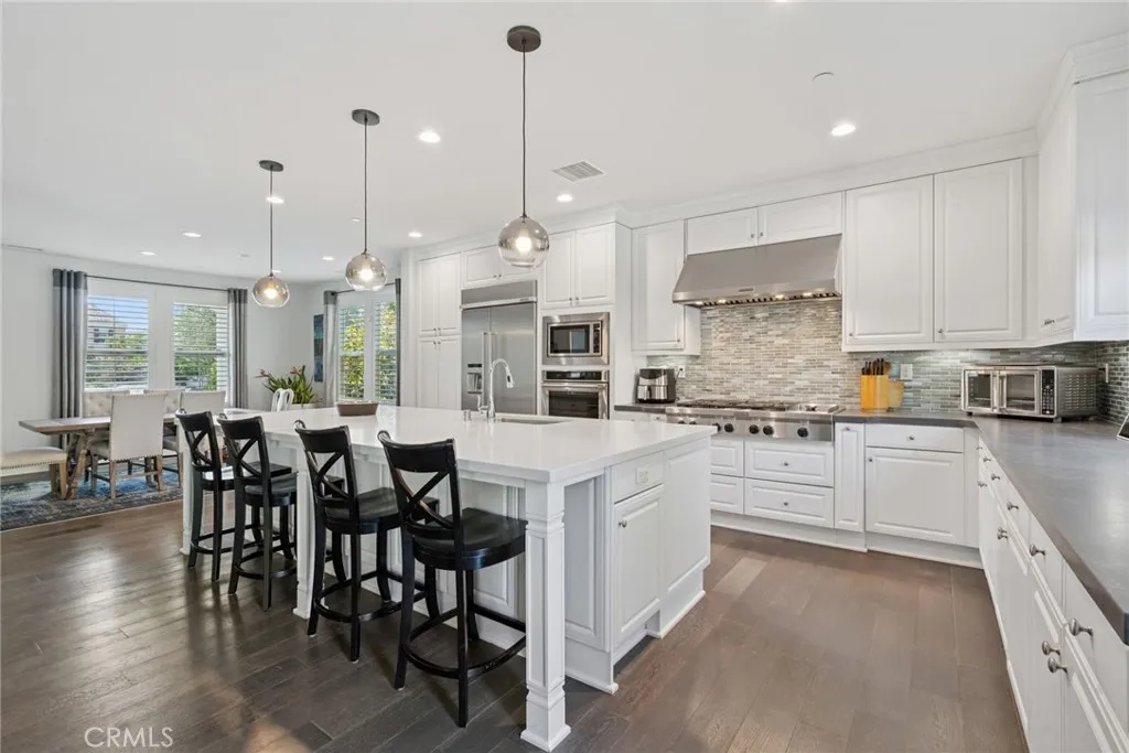 Irvine, California 92618, United States, 4 Bedrooms Bedrooms, ,4 BathroomsBathrooms,Residential,Active,198607