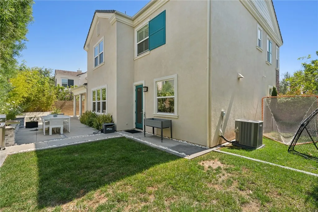 Irvine, California 92618, United States, 4 Bedrooms Bedrooms, ,4 BathroomsBathrooms,Residential,Active,198607