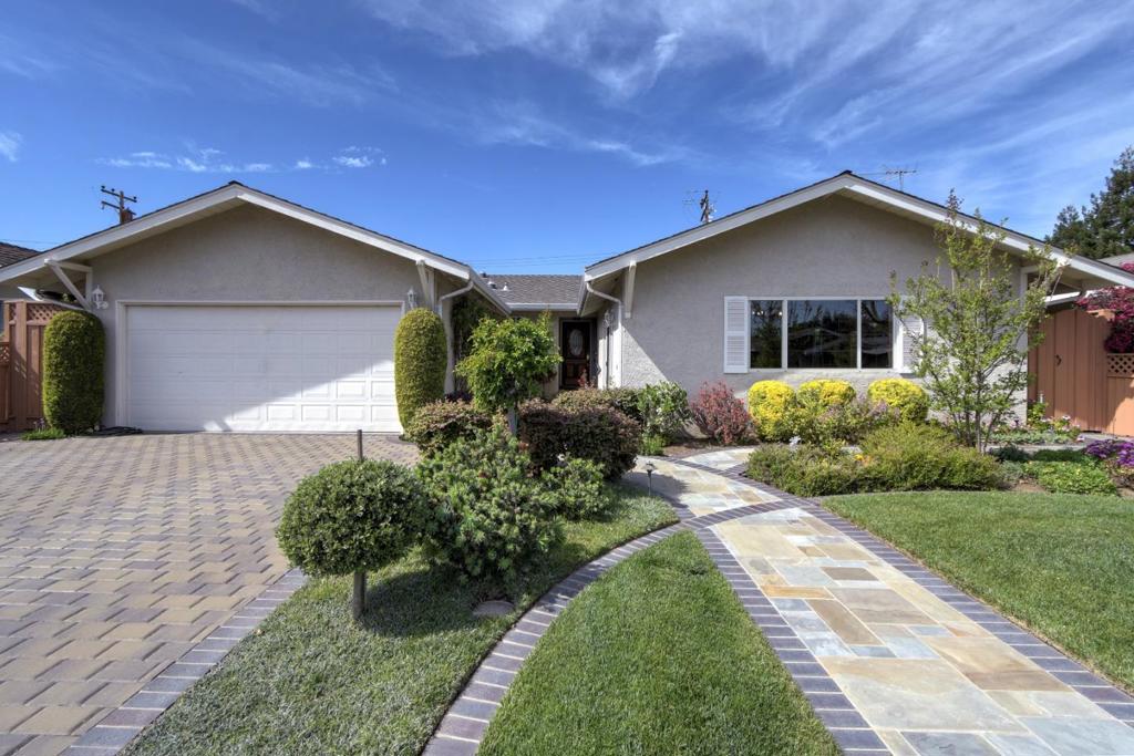 3453 Geneva Drive