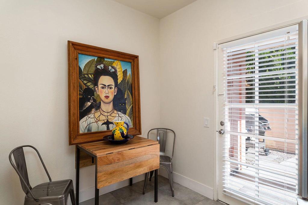 El Mirador - Residential