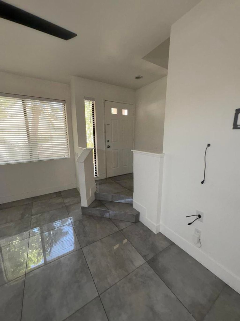 Photo of 401 E Vista Chino #11, Palm Springs, CA 92262 (MLS # 219137925DA)