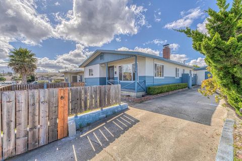 Photo of 1212 Palm Avenue, Seaside, CA 93955 (MLS # ML82045906)