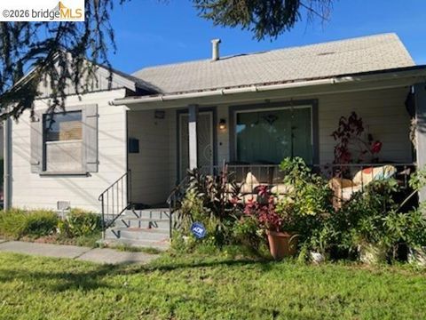 Photo of 462 SPRINGS RD Rd, Vallejo, CA 94590 (MLS # 41132498)
