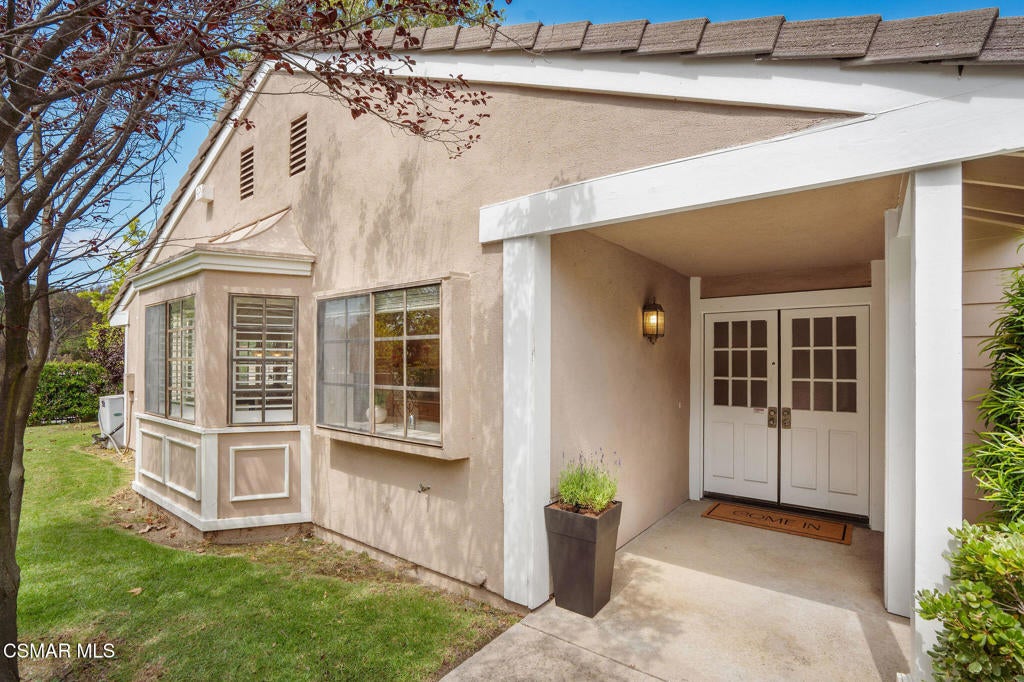 2944 Shadow Brook Lane