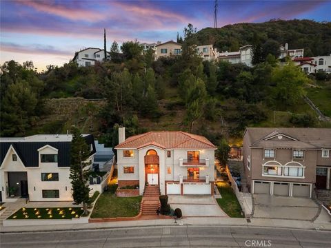 3401 Country Club Drive Glendale CA 91208