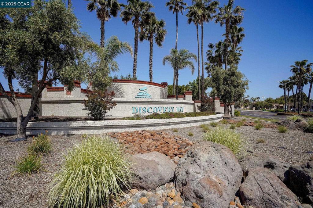 DELTA WATERFRONT ACCESS - Residential