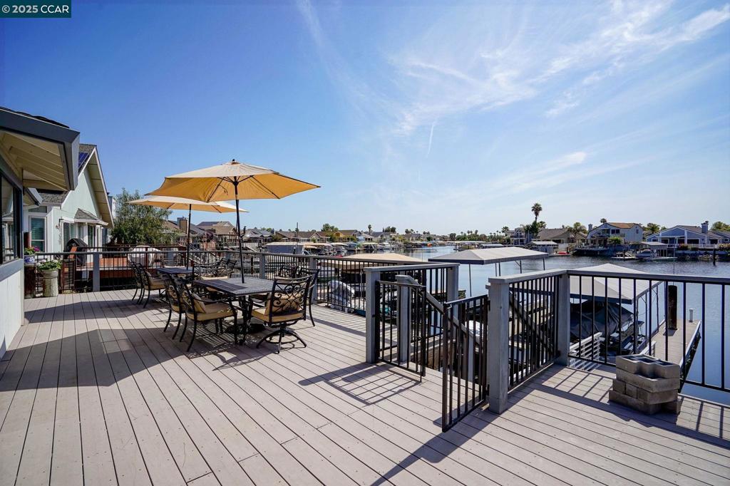 DELTA WATERFRONT ACCESS - Residential