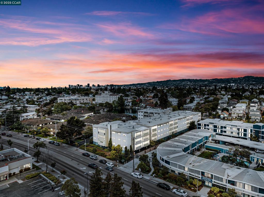 SOUTHSHORE - Residential