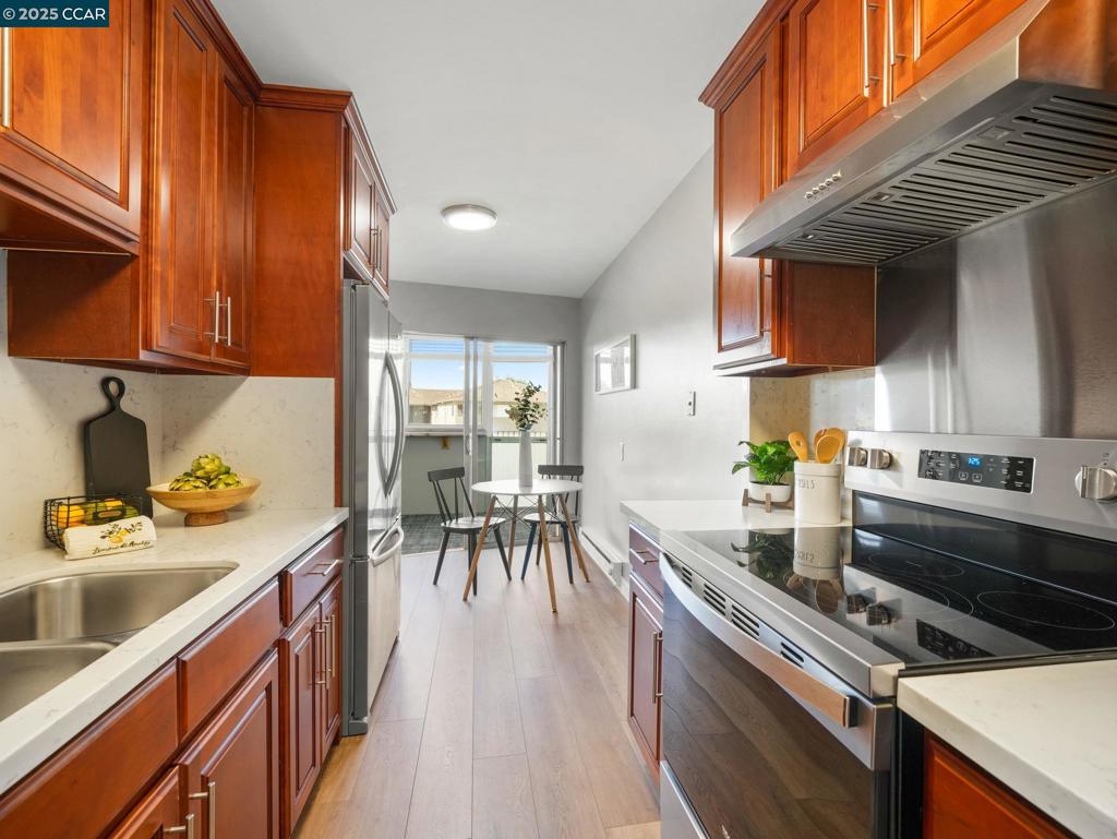 SOUTHSHORE - Residential