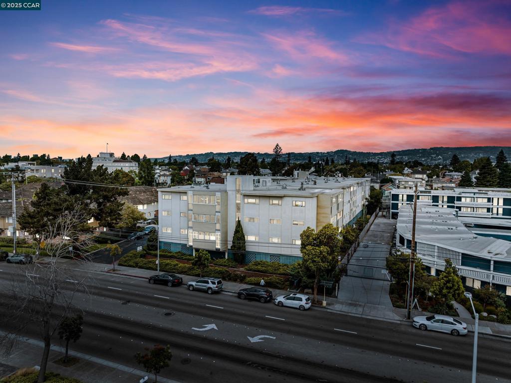 SOUTHSHORE - Residential