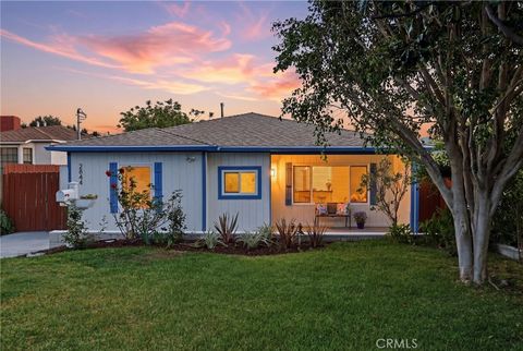 Photo of 2844 Stevens Street, La Crescenta, CA 91214 (MLS # GD26079037)