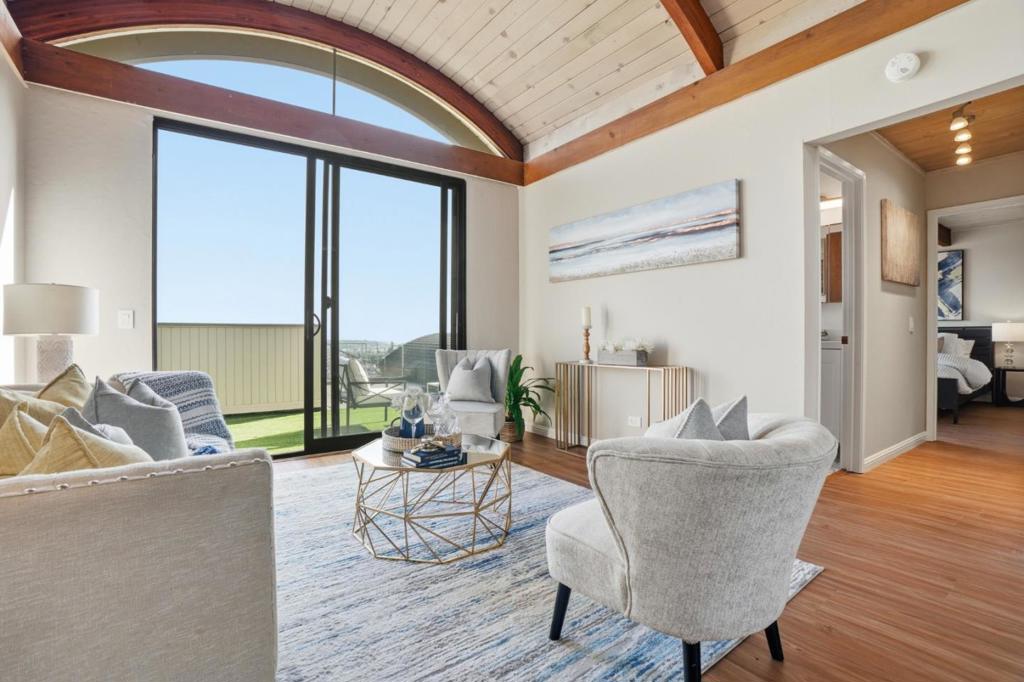 1927 Diamond Street 2