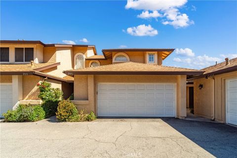 Photo of 22914 Banyan Place #201, Saugus, CA 91390 (MLS # SR26053432)