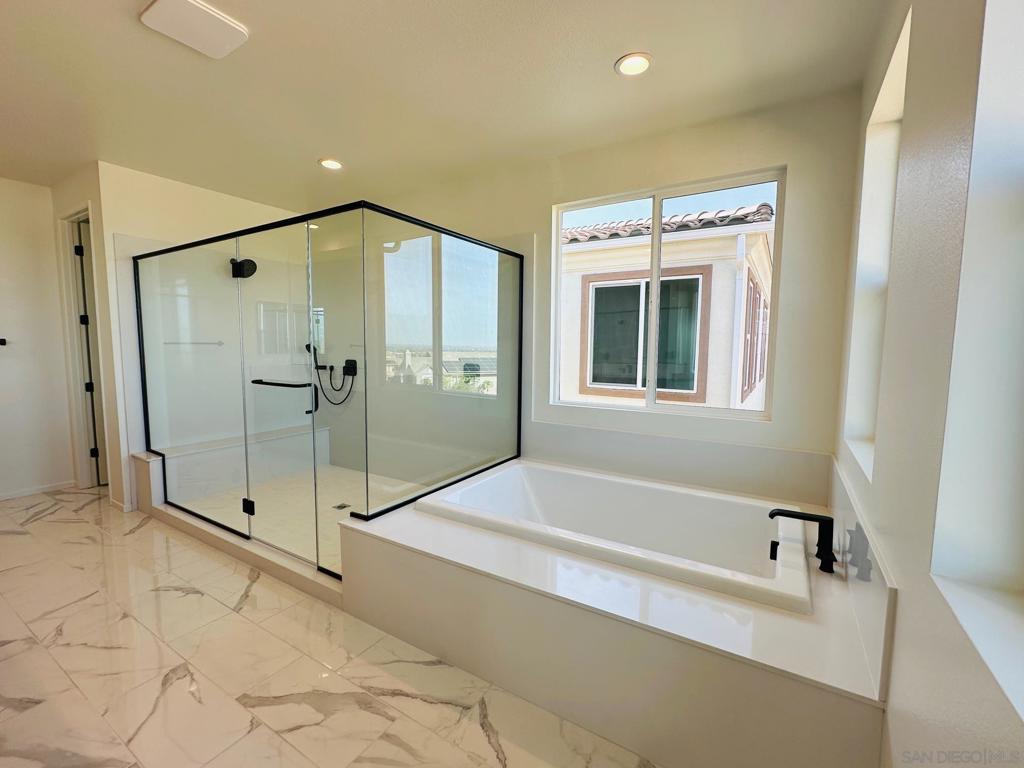 La Mesa - Residential