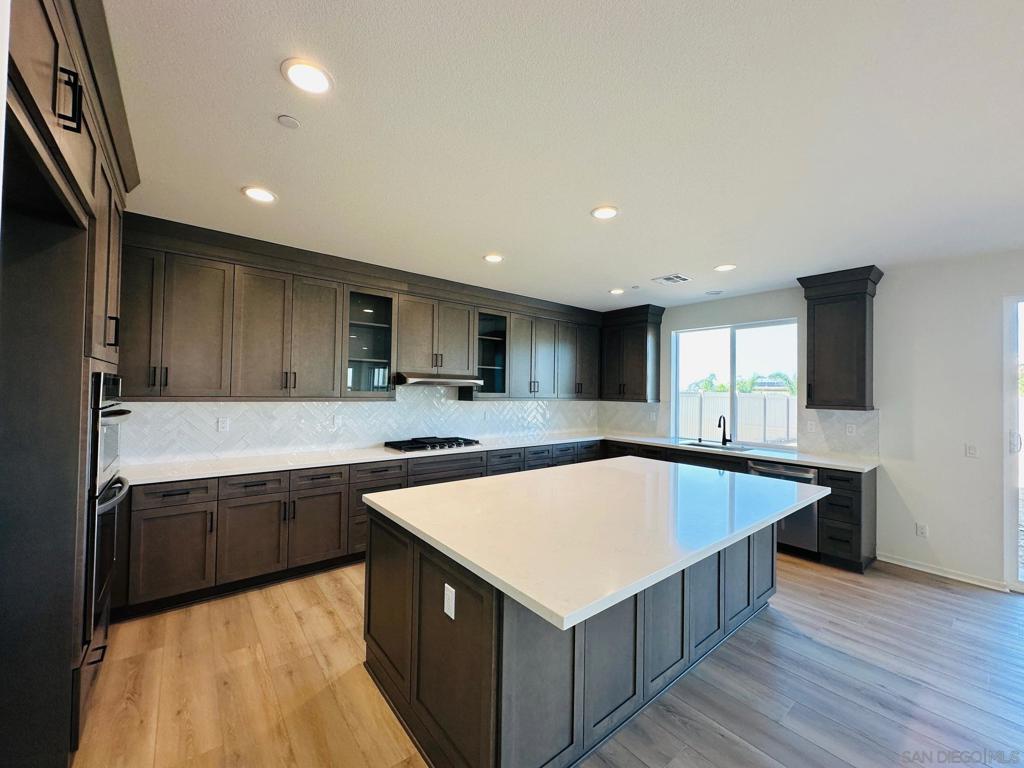 7830 La Mesa Summit Dr