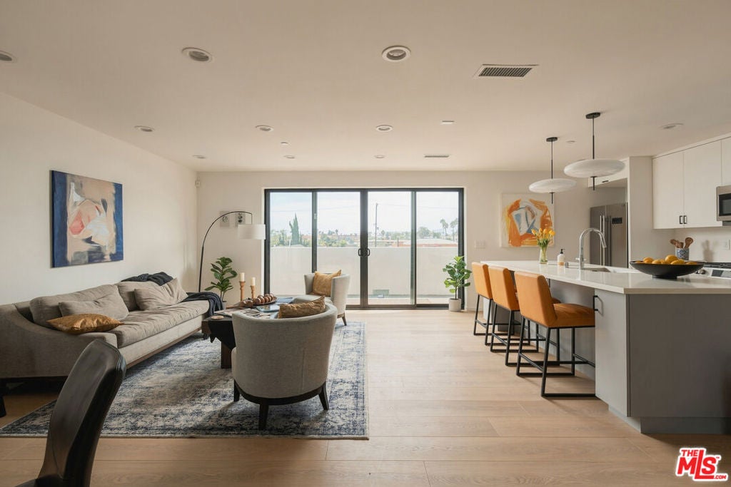 Photo of 4136 3/4 Normal Avenue, Los Angeles, CA 90029 (MLS # 26902789)