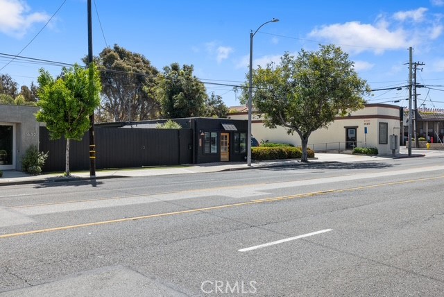 1630 Aviation Boulevard