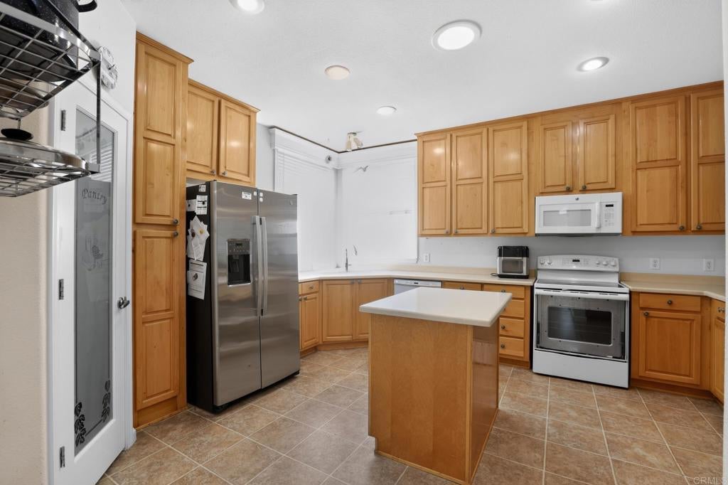 3263 Vineyard Ave 58
